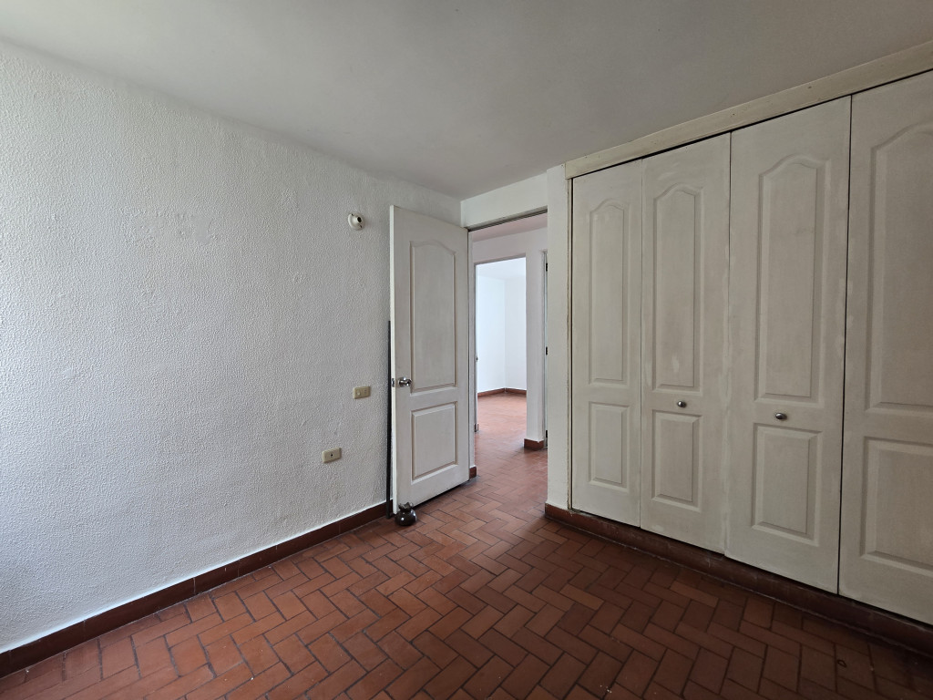 Apartamento En Venta - Brisas De Los Alamos, Cali