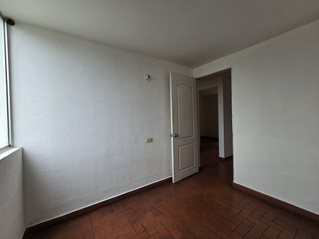 Apartamento En Venta - Brisas De Los Alamos, Cali