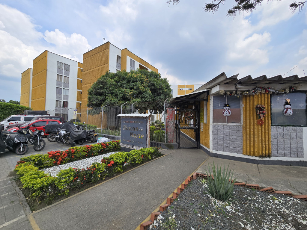 Apartamento En Venta - Brisas De Los Alamos, Cali