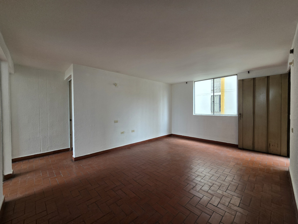 Apartamento En Venta - Brisas De Los Alamos, Cali