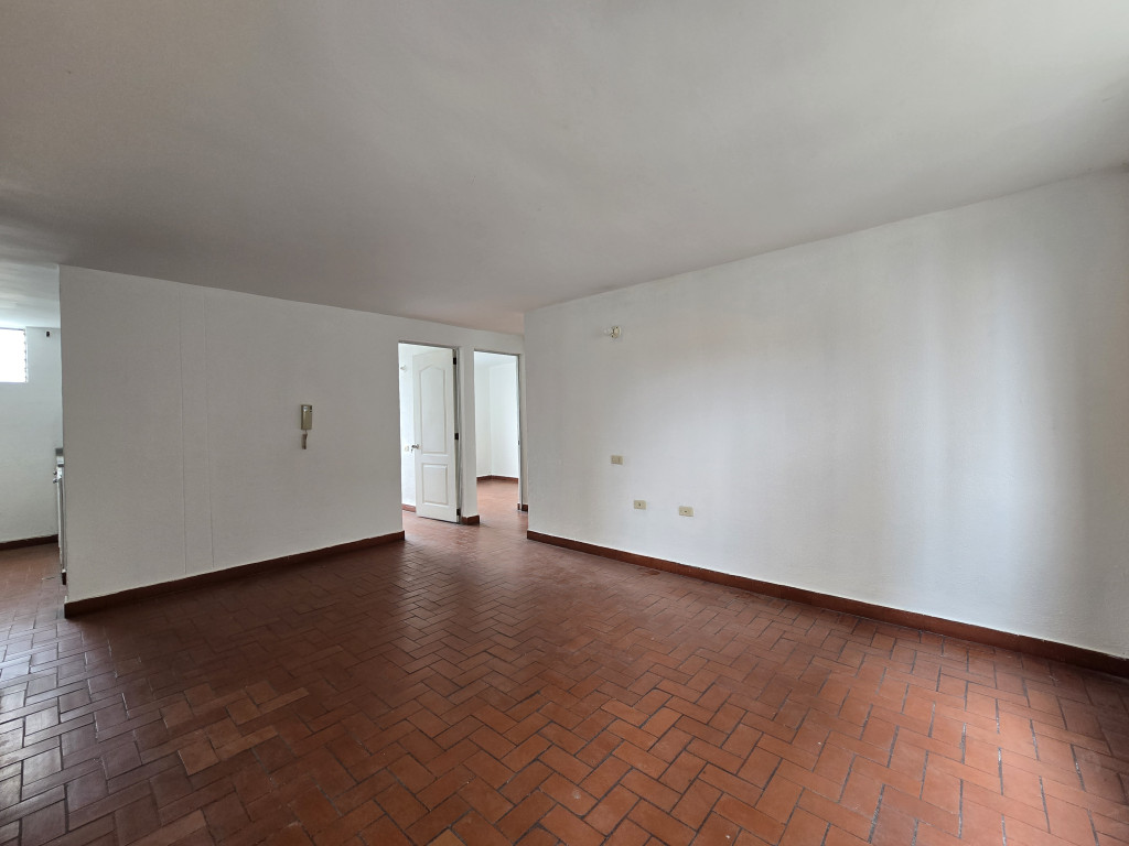 Apartamento En Venta - Brisas De Los Alamos, Cali