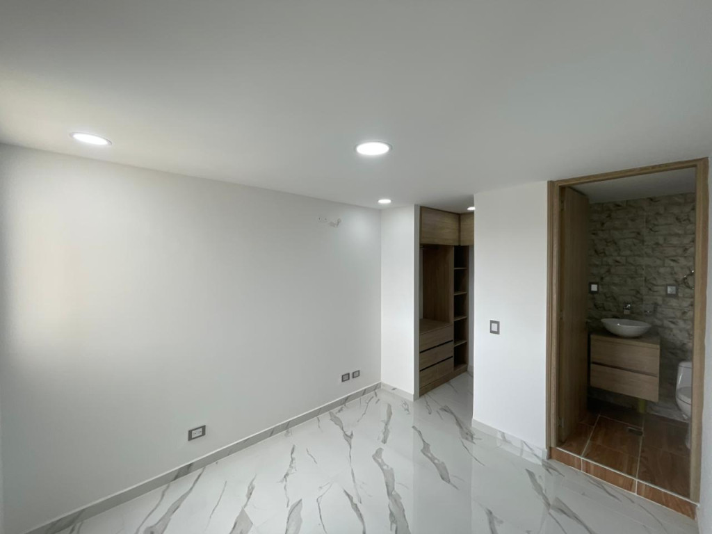 Apartamento En Arriendo - El Vivero, Cali