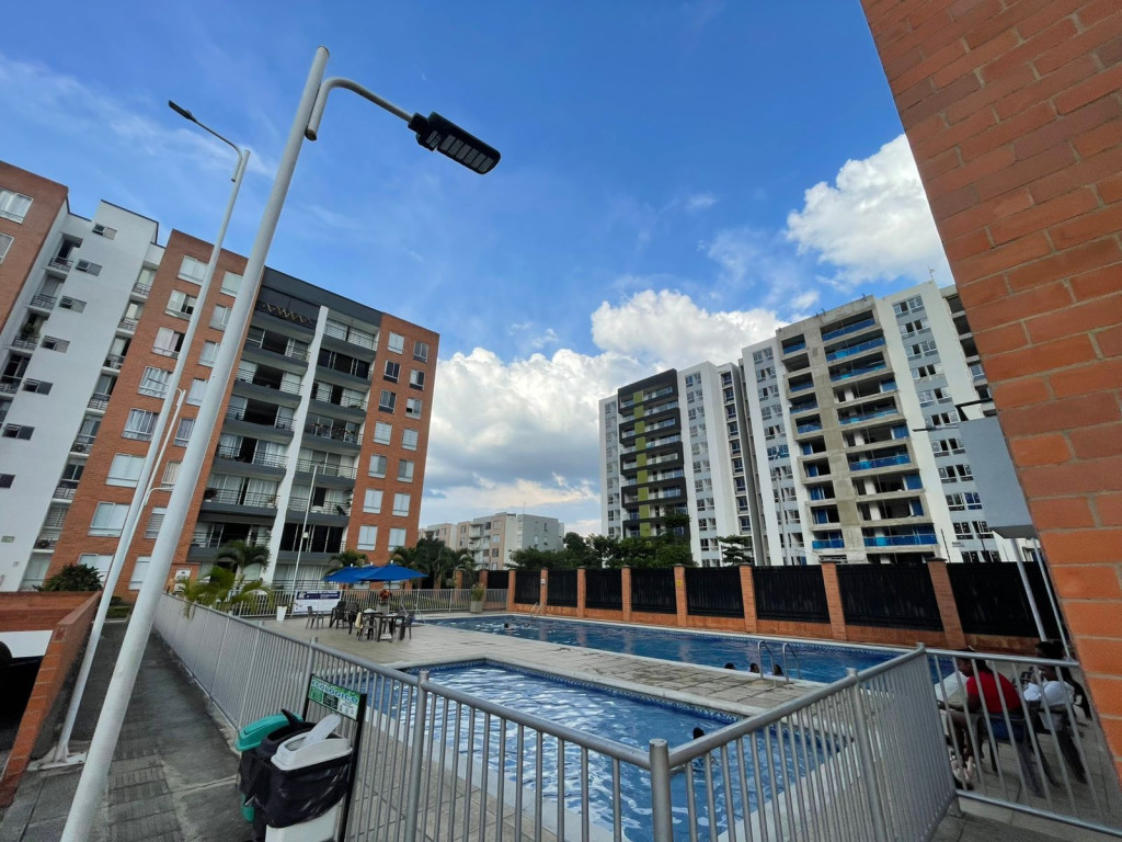 Apartamento En Arriendo - Valle Del Lili, Cali