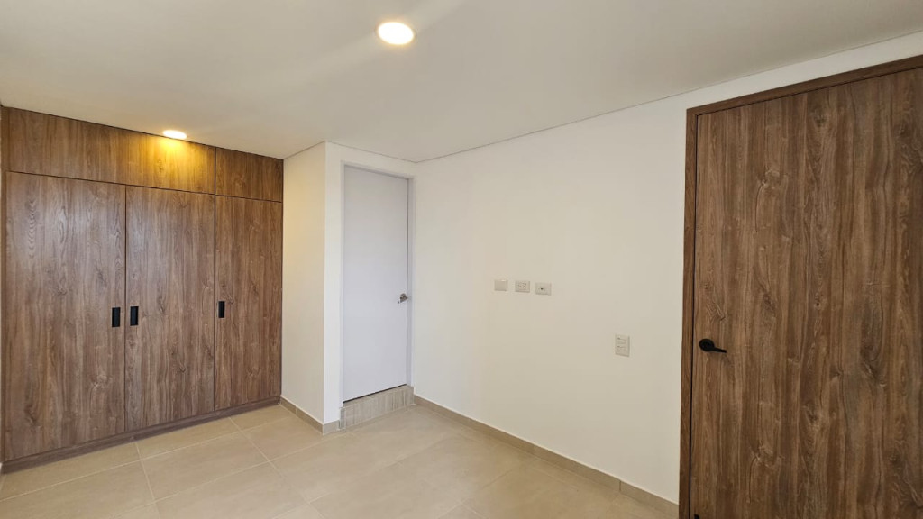 Apartamento En Arriendo - El Vivero, Cali