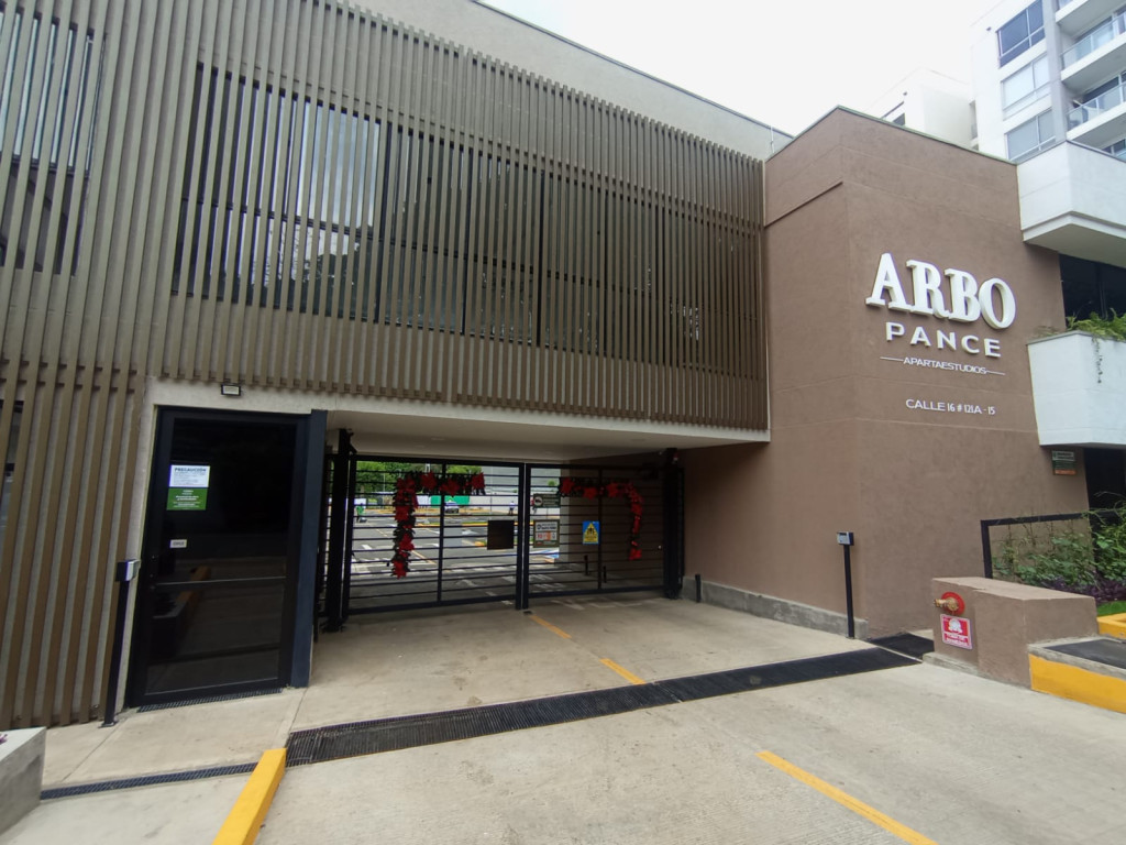 Apartaestudio En Arriendo - Pance, Cali