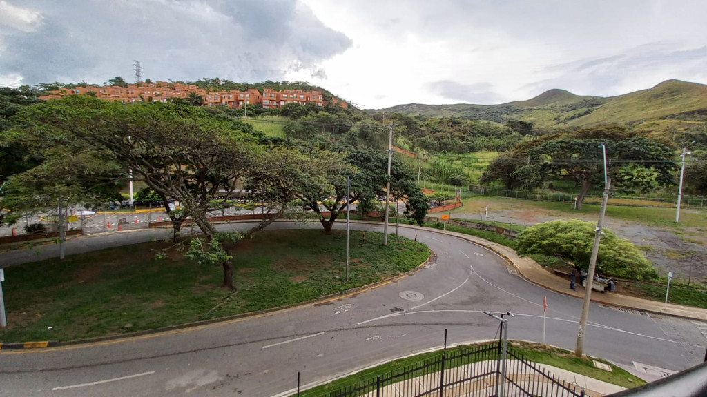 Apartaestudio En Arriendo - Chipichape, Cali