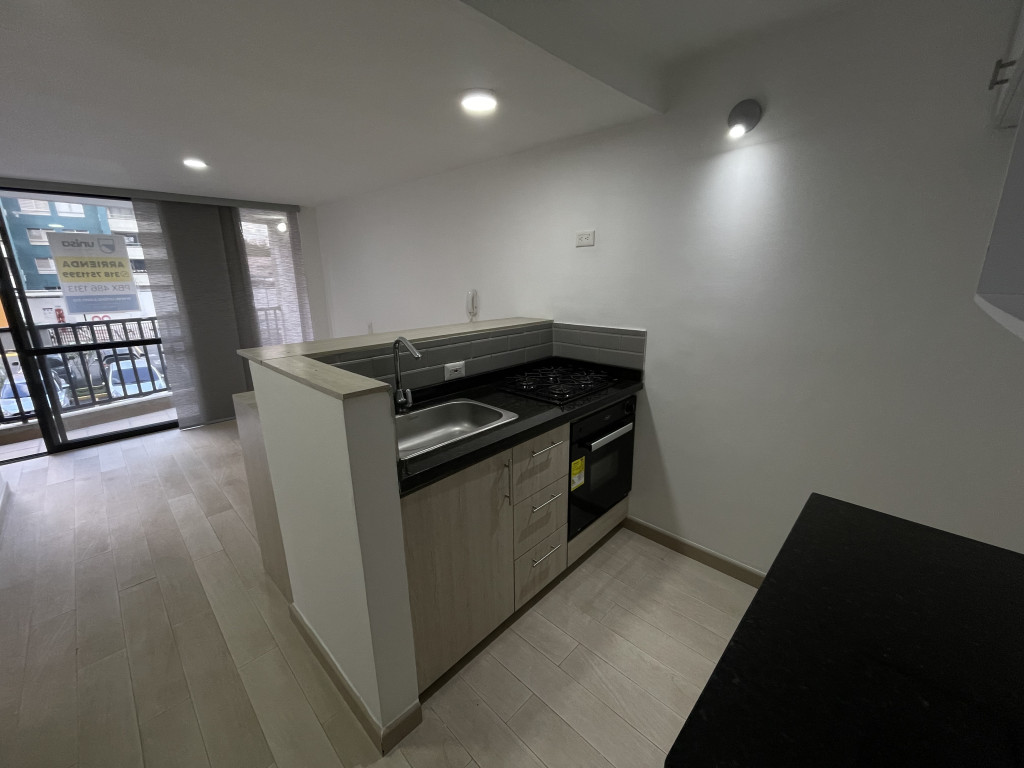 Apartaestudio En Arriendo - Urbanización La Flora, Cali