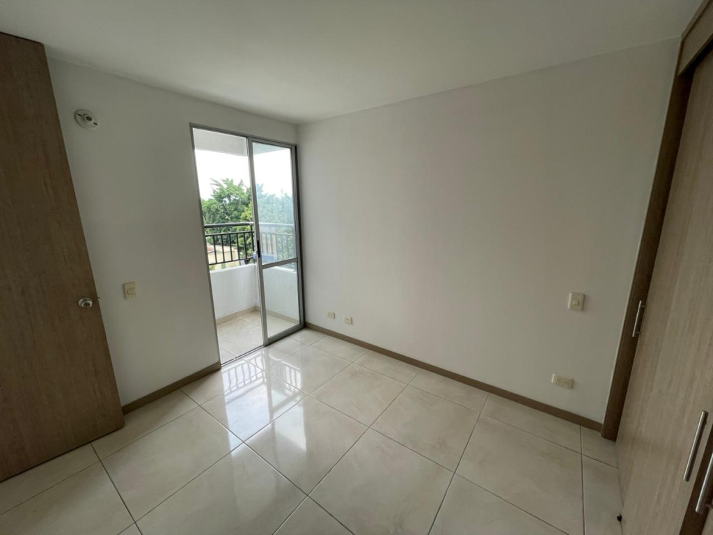Apartamento En Arriendo - Prados Del Norte, Cali