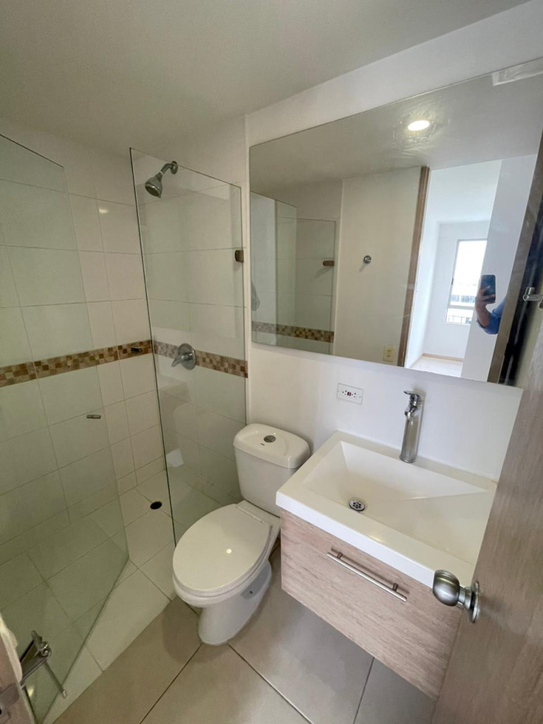 Apartamento En Arriendo - Prados Del Norte, Cali