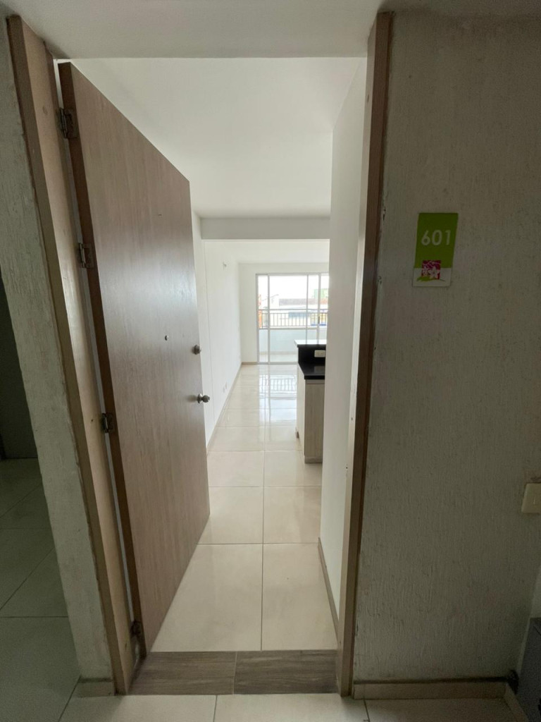 Apartamento En Arriendo - Prados Del Norte, Cali