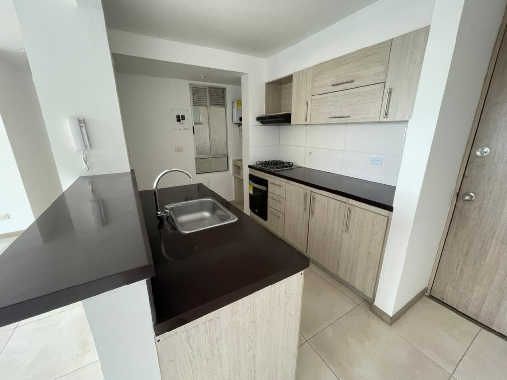 Apartamento En Arriendo - Prados Del Norte, Cali