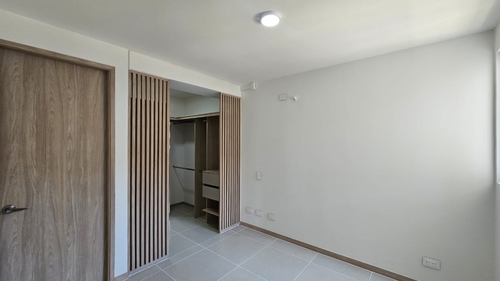 Apartamento En Arriendo - El Vivero, Cali
