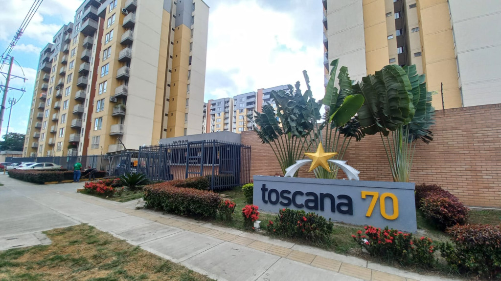 Apartamento En Arriendo - Brisas De Los Alamos, Cali