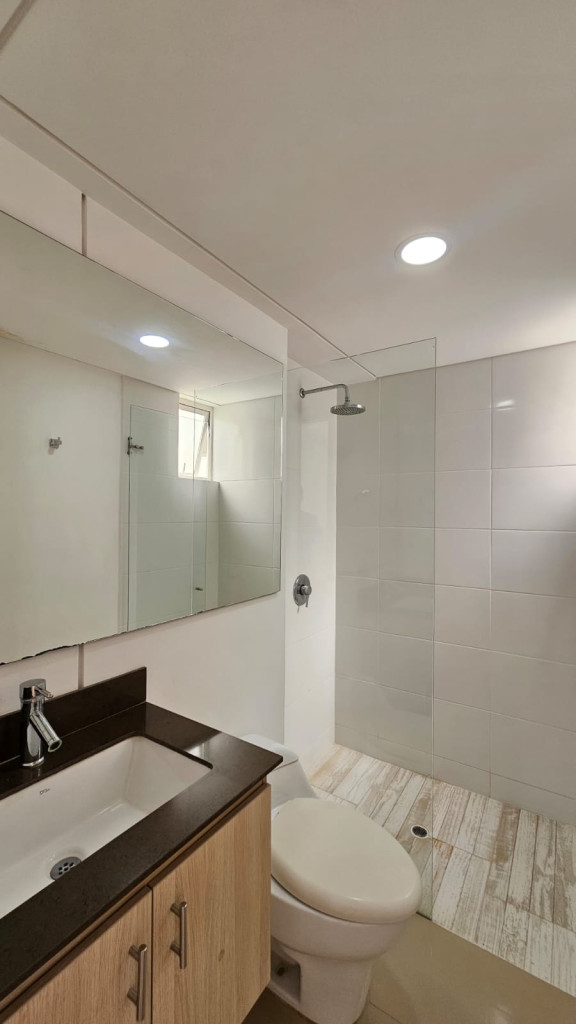 Apartamento En Arriendo - Valle Del Lili, Cali