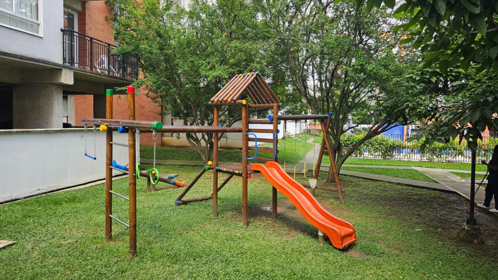 Apartamento En Arriendo - Valle Del Lili, Cali