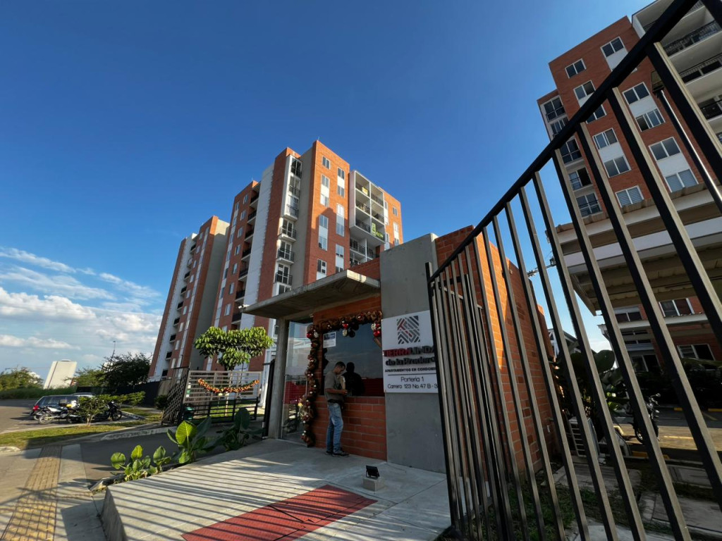 Apartamento En Arriendo - Ciudad Pacifica, Cali