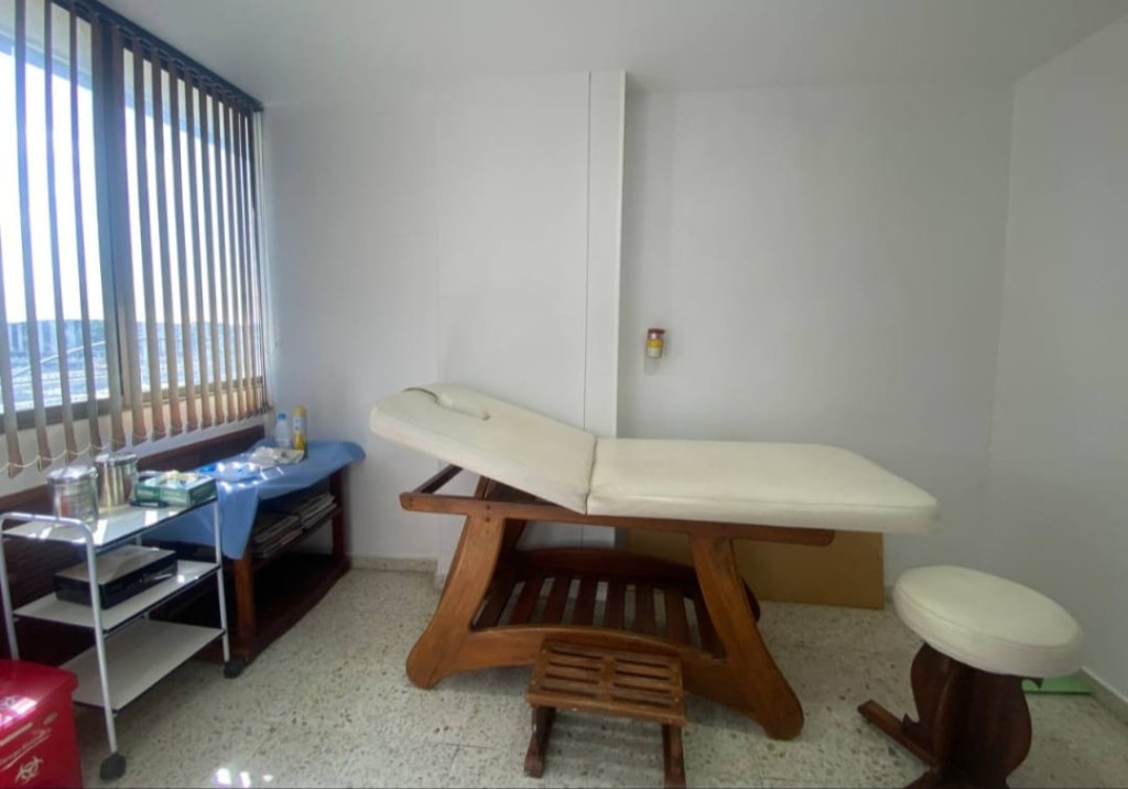 Consultorio En Arriendo - Camino Real, Cali