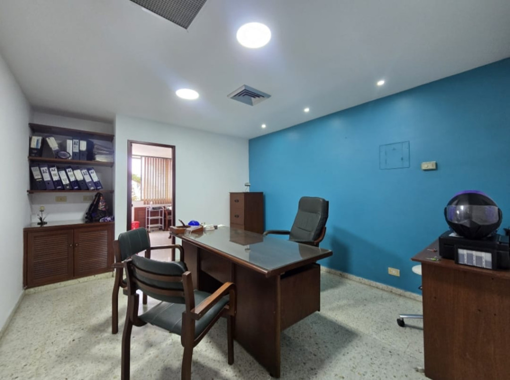 Consultorio En Arriendo - Camino Real, Cali