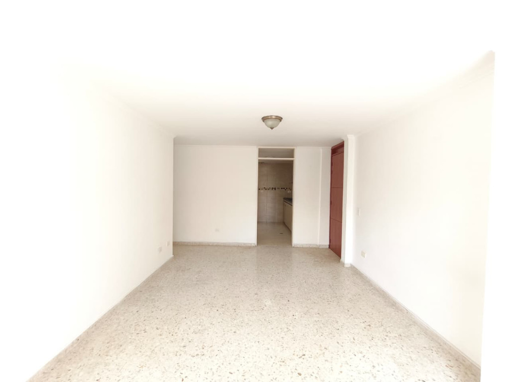 Apartamento En Venta - Urbanización La Flora, Cali