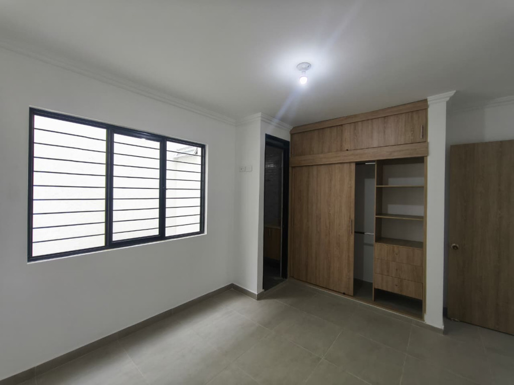 Apartamento En Arriendo - El Guabal, Cali