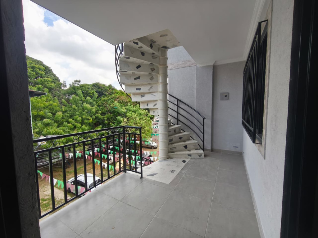 Apartamento En Arriendo - El Guabal, Cali