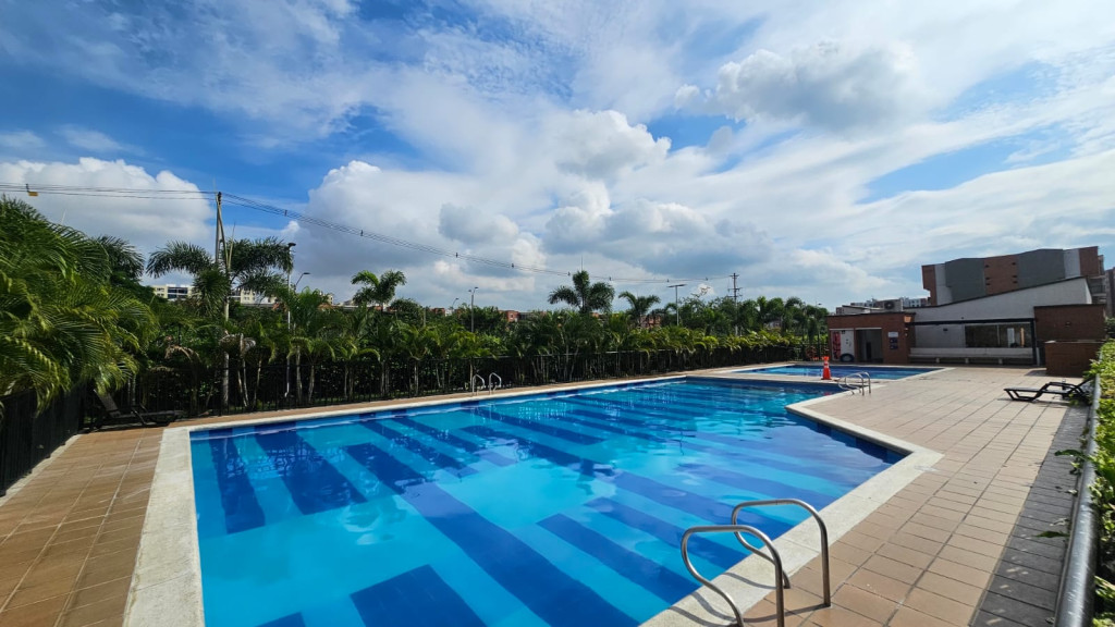 Apartamento En Arriendo - Valle Del Lili, Cali