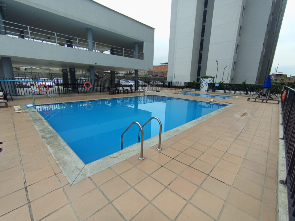 Apartamento En Arriendo - Los Guayacanes, Cali