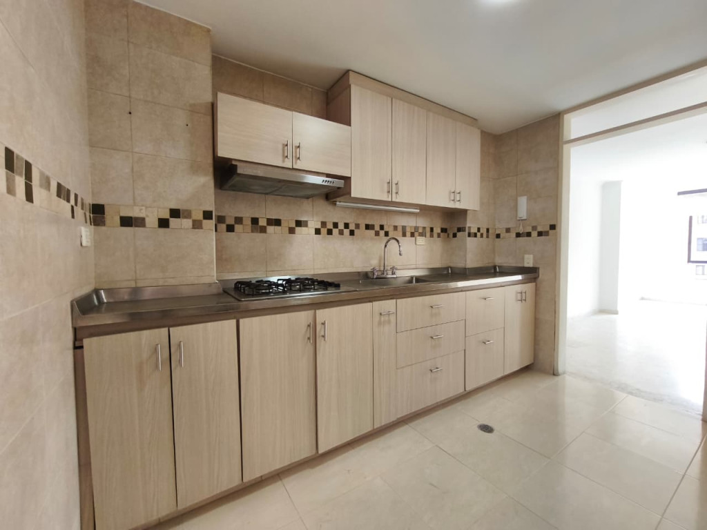 Apartamento En Venta - Urbanización La Flora, Cali