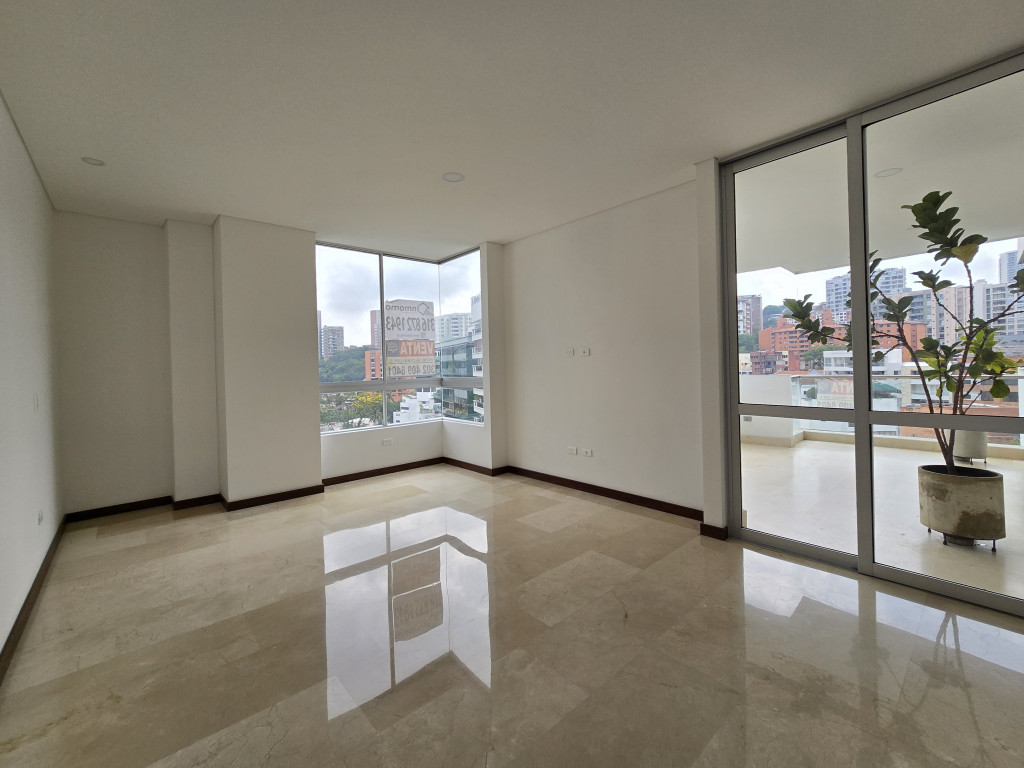 Apartamento En Venta - Santa Rita, Cali