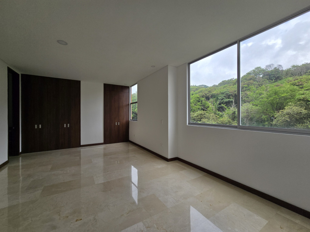 Apartamento En Venta - Santa Rita, Cali