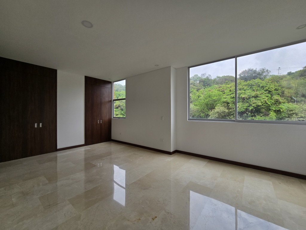 Apartamento En Venta - Santa Rita, Cali