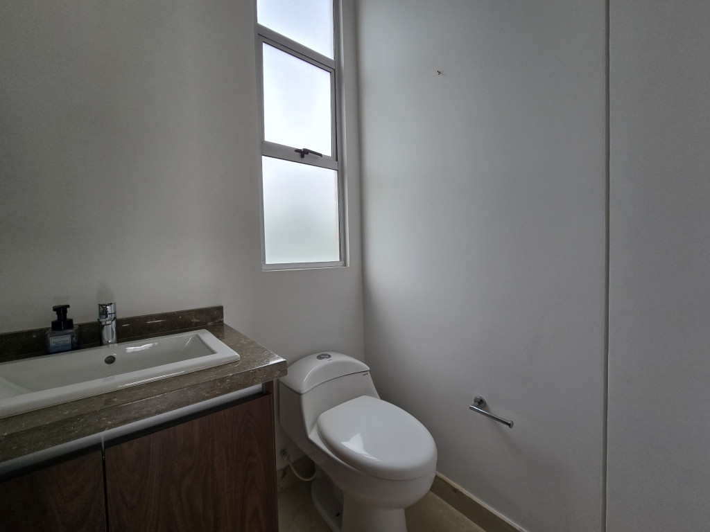 Apartamento En Venta - Santa Rita, Cali