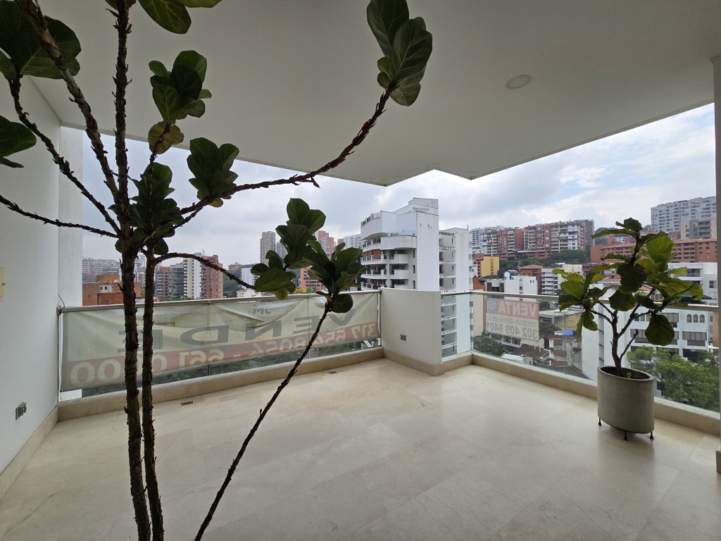 Apartamento En Venta - Santa Rita, Cali