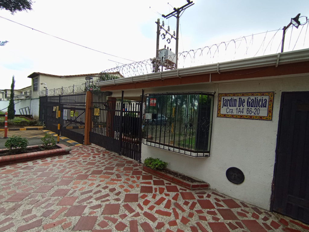 Casa En Arriendo - Metropolitano Del Norte, Cali