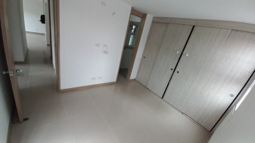 Apartamento En Arriendo - Urbanización La Flora, Cali