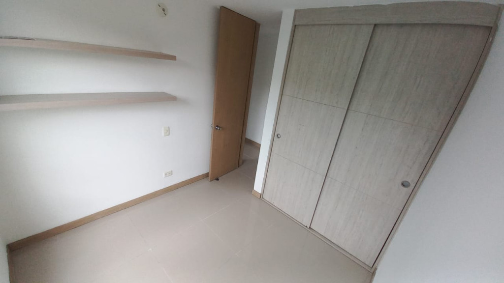 Apartamento En Arriendo - Urbanización La Flora, Cali