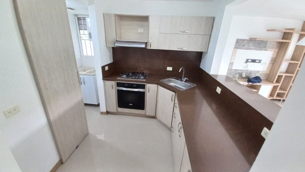 Apartamento En Arriendo - Urbanización La Flora, Cali