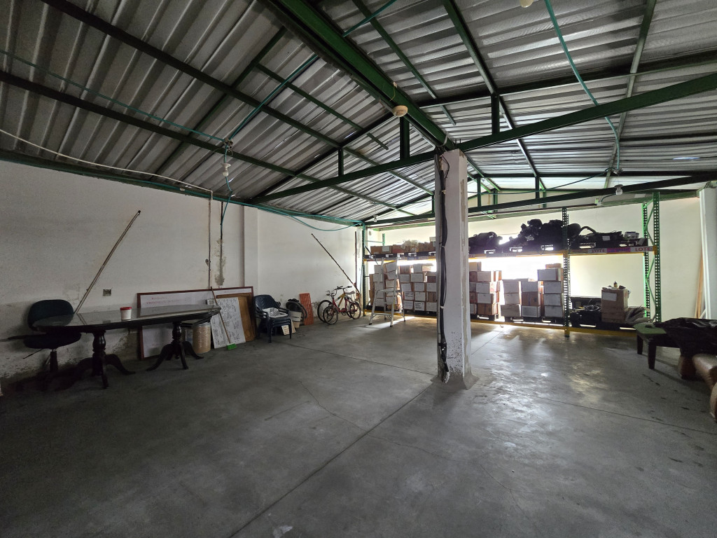 Bodega En Venta - Urbanización Colseguros, Cali