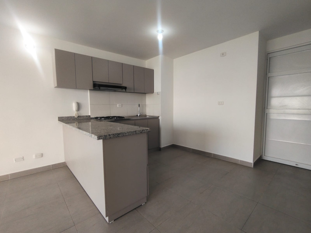Apartamento En Arriendo - Valle Del Lili, Cali