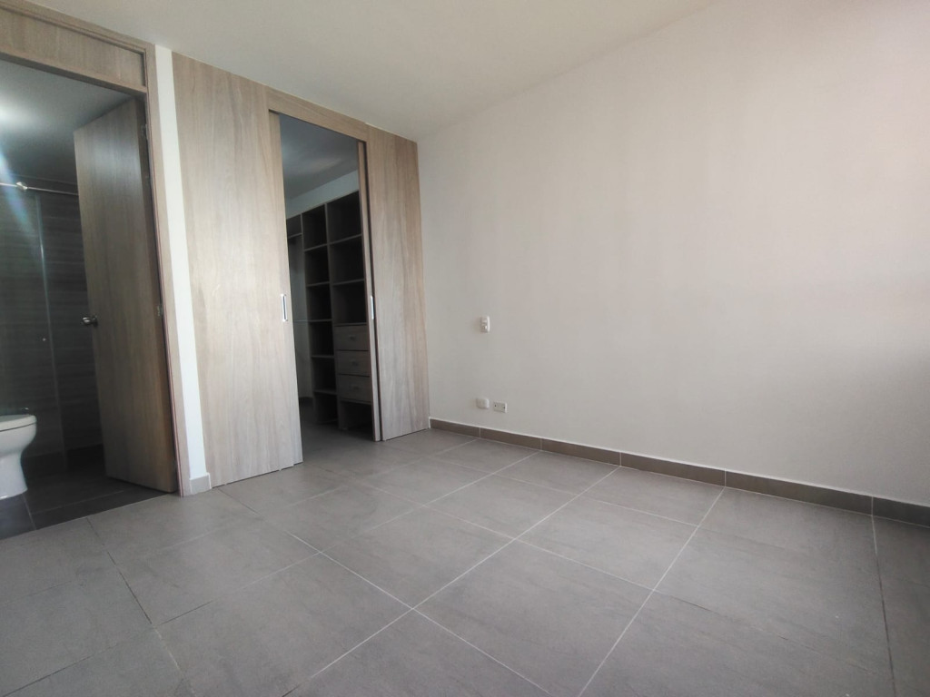 Apartamento En Arriendo - Valle Del Lili, Cali
