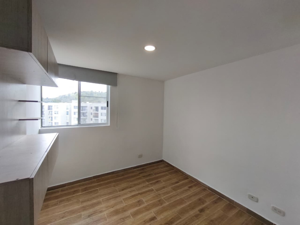 Apartamento En Arriendo - Ciudad Guabinas, Yumbo