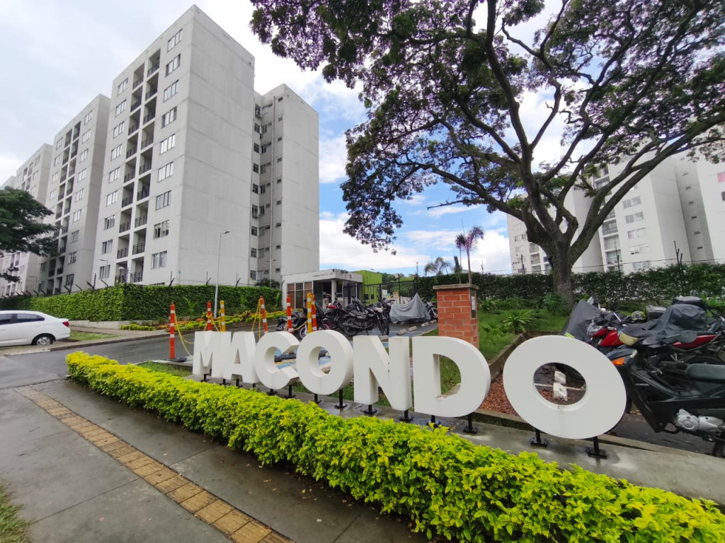 Apartamento En Arriendo - Ciudad Guabinas, Yumbo