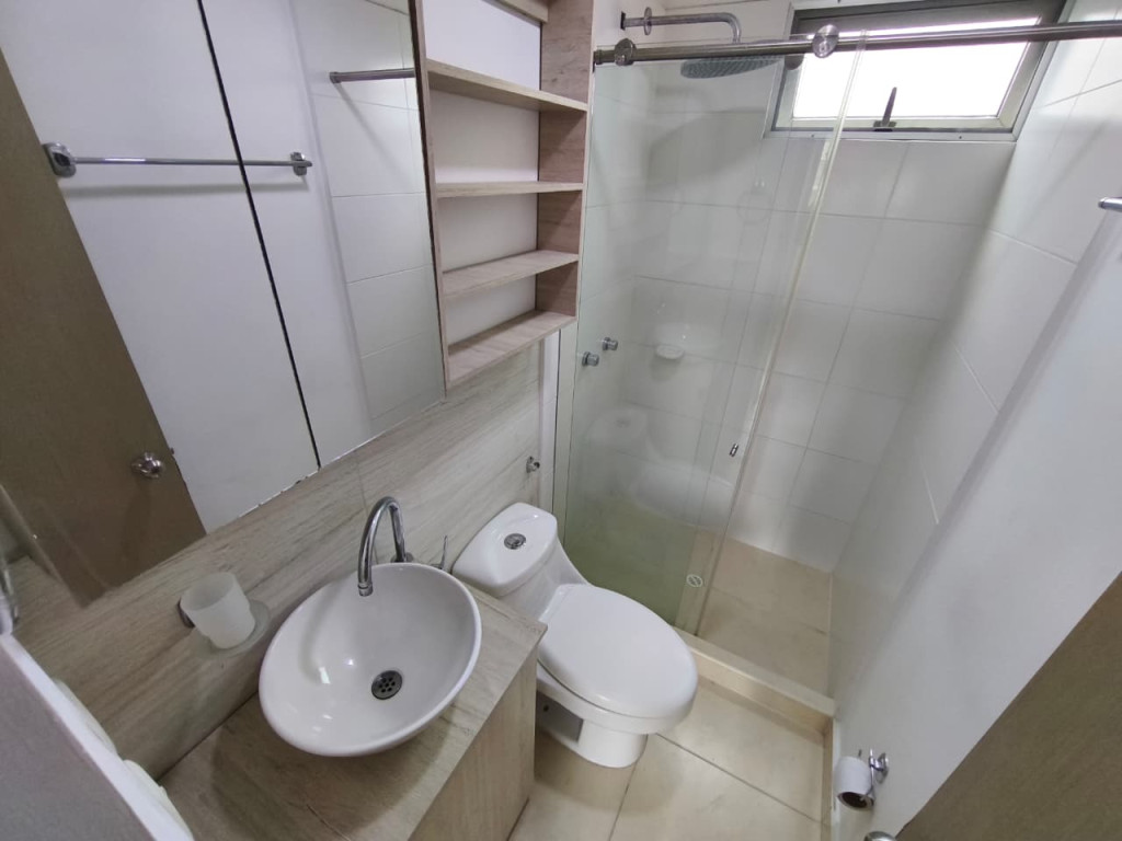 Apartamento En Arriendo - Ciudad Guabinas, Yumbo