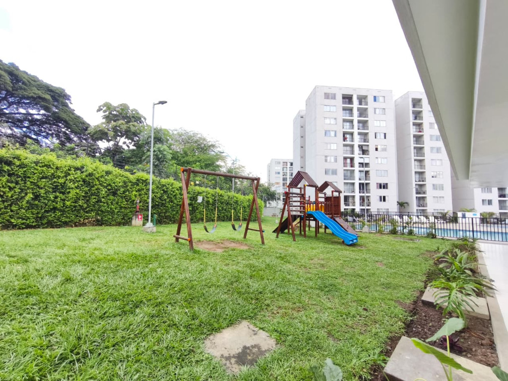 Apartamento En Arriendo - Ciudad Guabinas, Yumbo