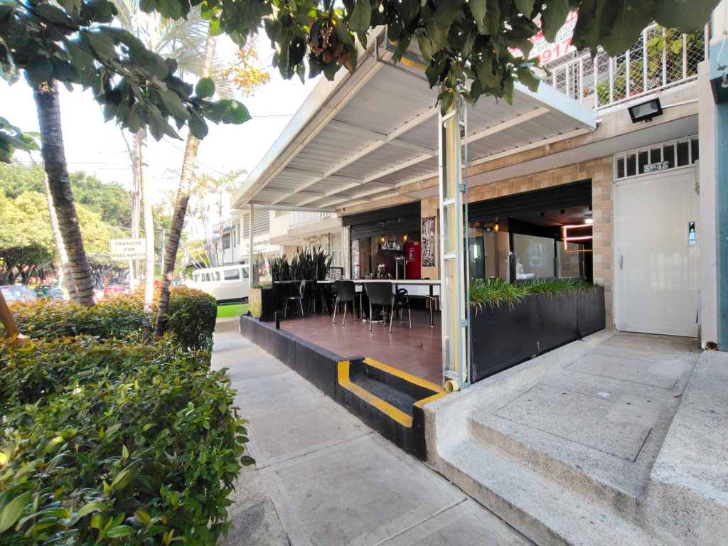 Local En Arriendo - San Fernando Nuevo, Cali