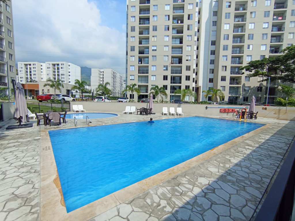 Apartamento En Arriendo - Ciudad Guabinas, Yumbo