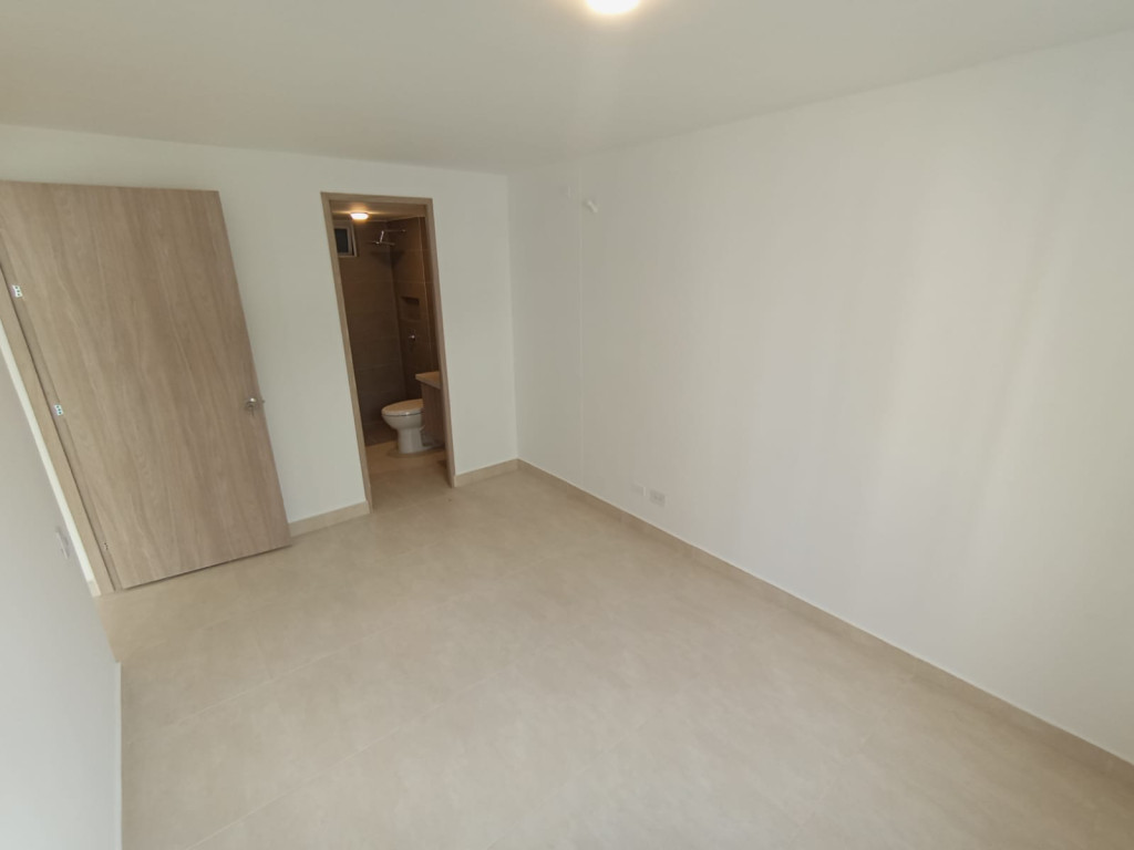 Apartamento En Arriendo - Ciudad Guabinas, Yumbo