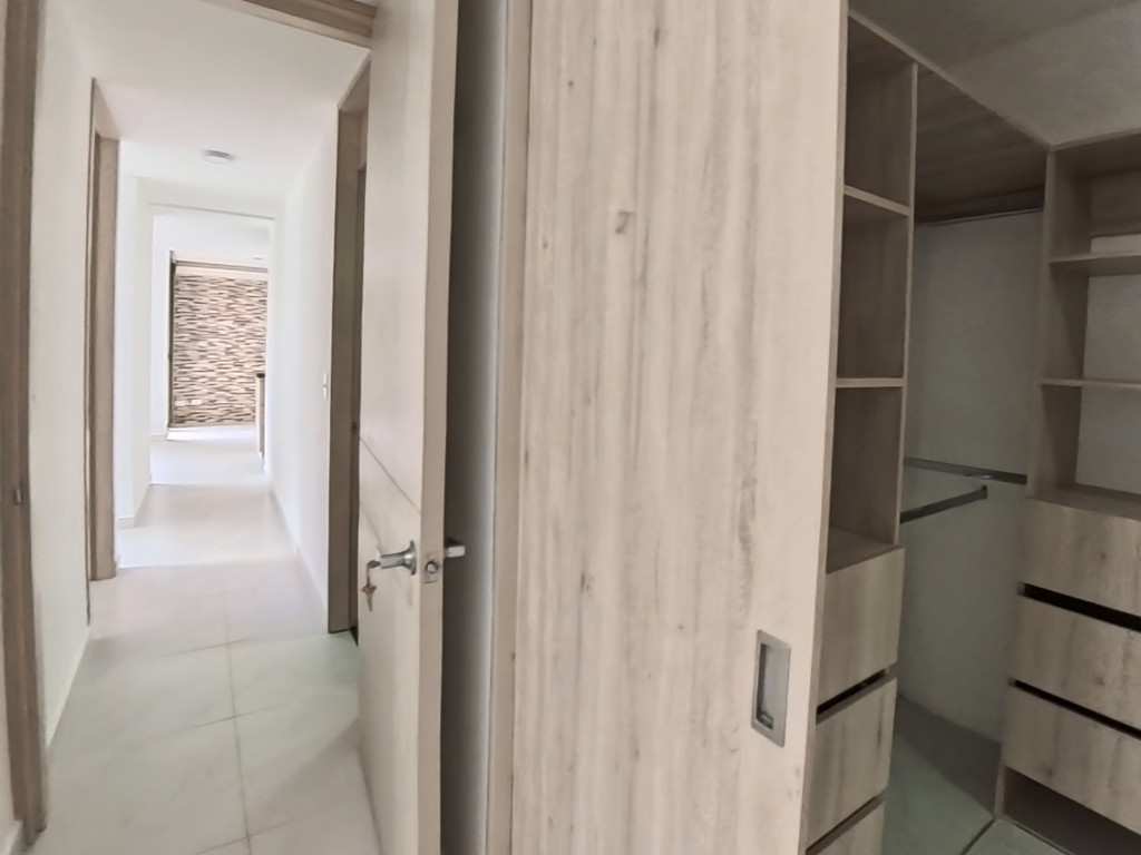 Apartamento En Venta - Aguacatal, Cali