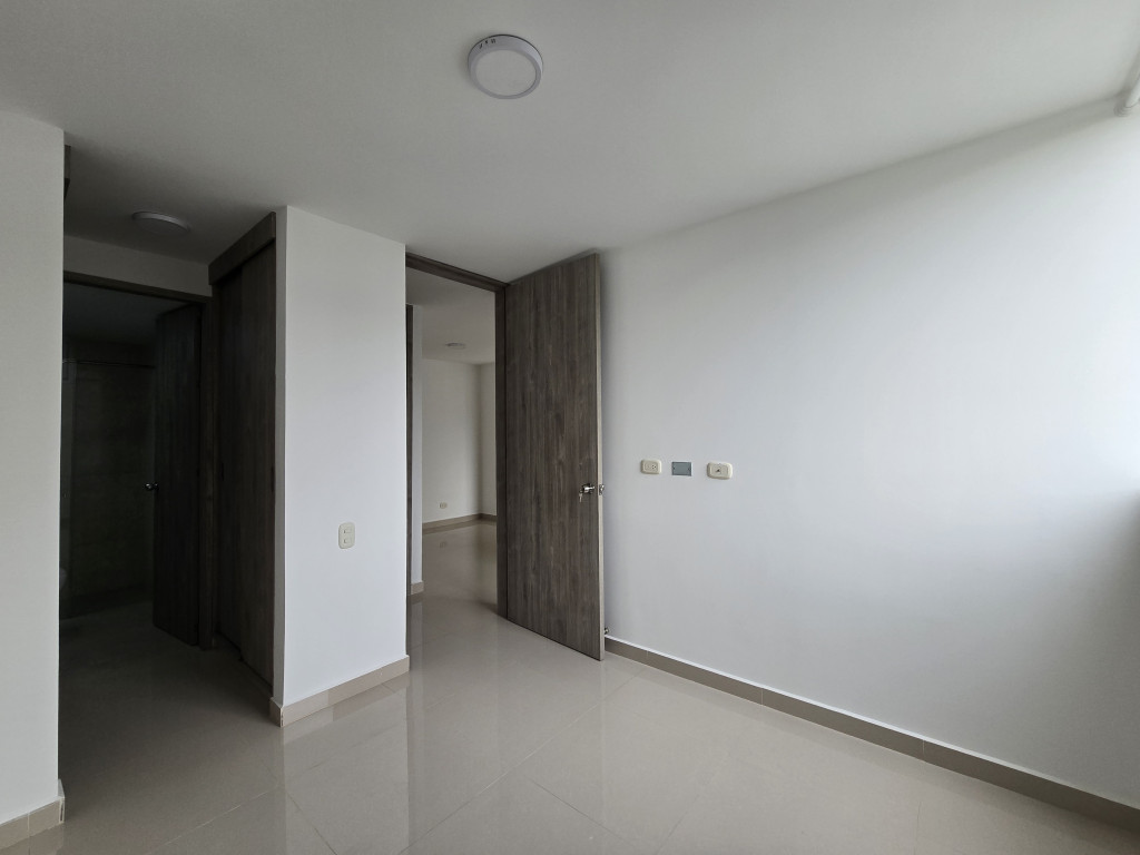 Apartamento En Venta - Ciudad Guabinas, Yumbo