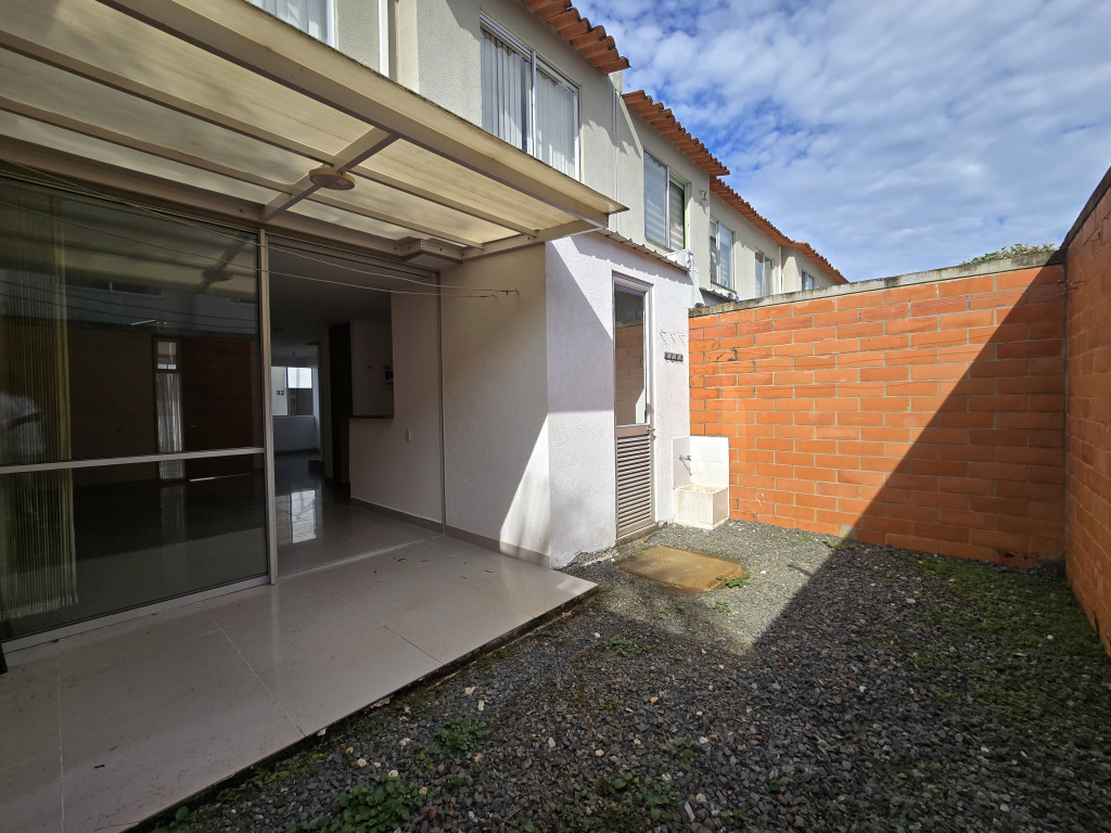 Casa En Venta - Ciudad Country, Jamundí